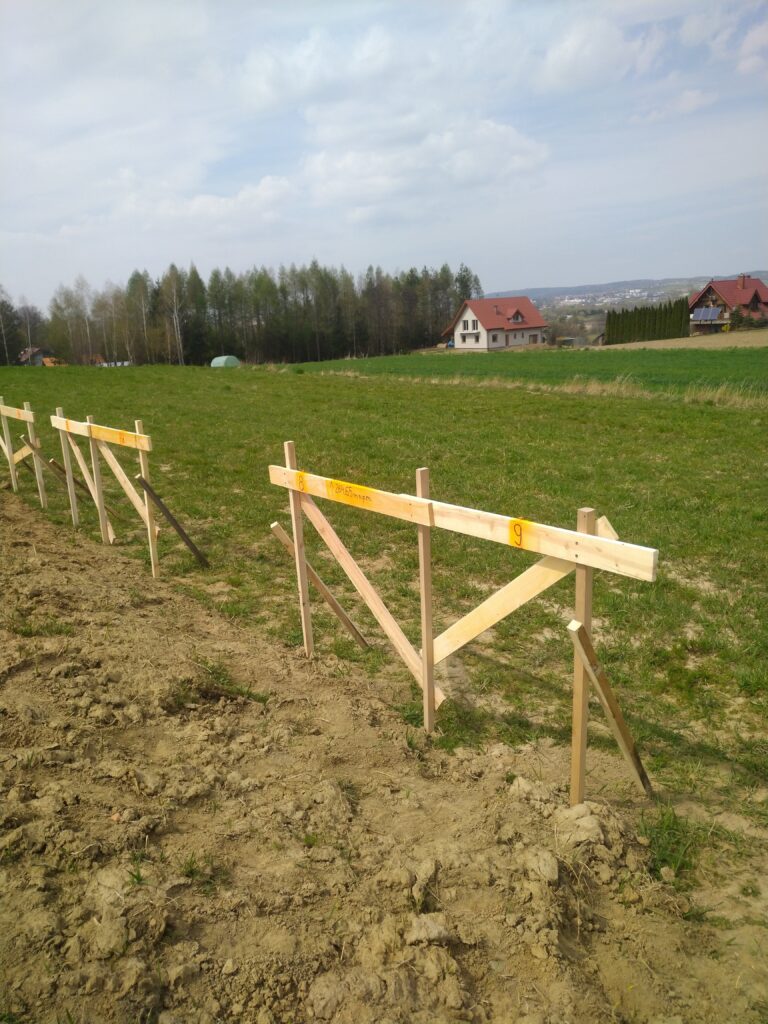 tyczenie fundamentów